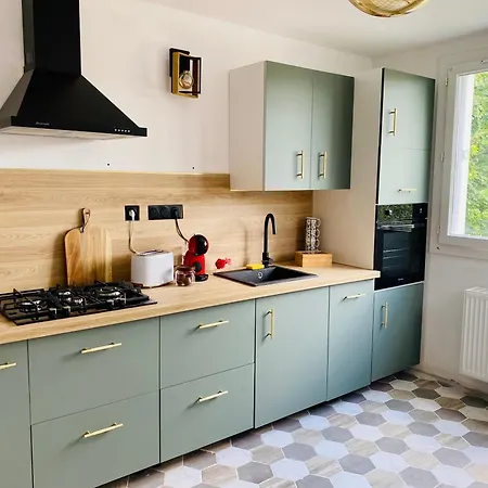 Fridhome Jacuzzi Parking Wifi Fibre 2min Tram * Bruges