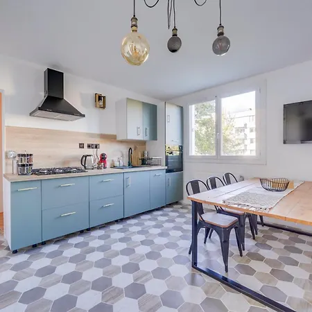 Fridhome Jacuzzi Parking Wifi Fibre 2min Tram Bruges